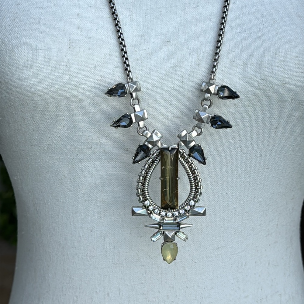 Stella & Dot Adjustable Eclipse Long Crystal Art … - image 5